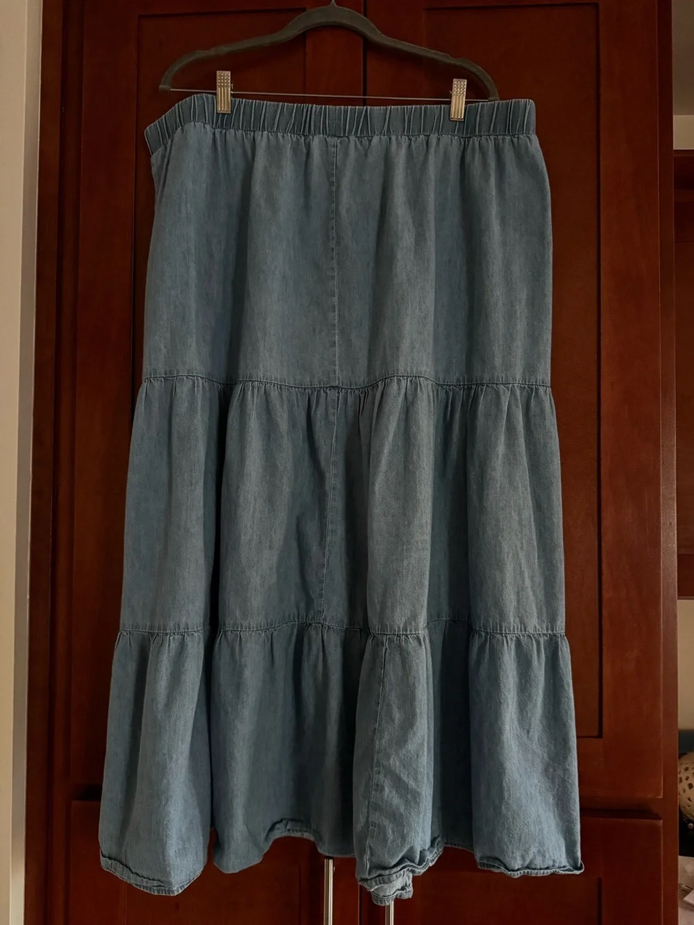 Lane Bryant 100 % Cotton Blue Tiered Denim Maxi Skirt size 14/16